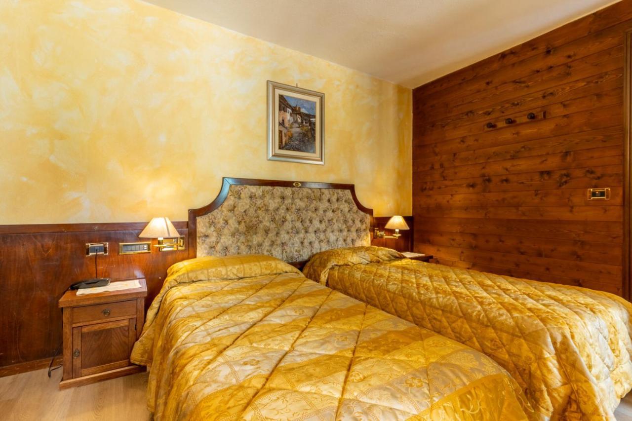 Hotel Des Alpes Сен-Реми-ан-Босс Экстерьер фото